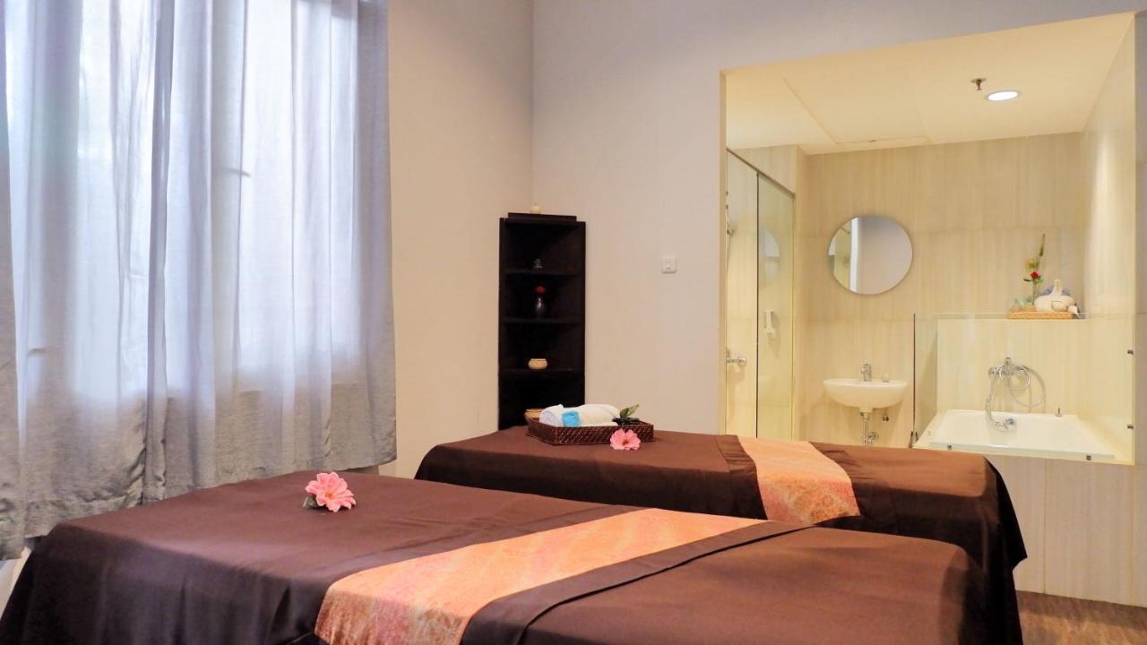 El Hotel Cakarta Dış mekan fotoğraf