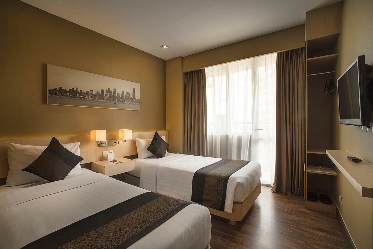 El Hotel Cakarta Dış mekan fotoğraf